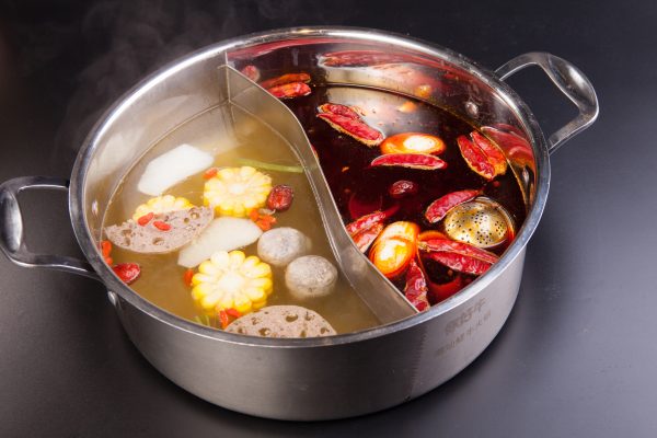 Lẩu Uyên Ương 2 Vị (260.000đ)